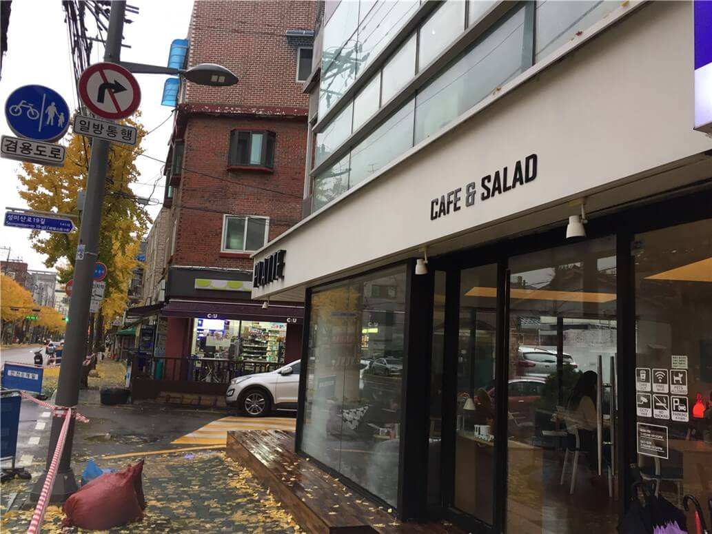 弘大カフェ Ikonジナンのお姉ちゃんのカフェ Platte の行き方と注意点をまとめてみました ロミコリ 韓国でヲタ活とかしませんか